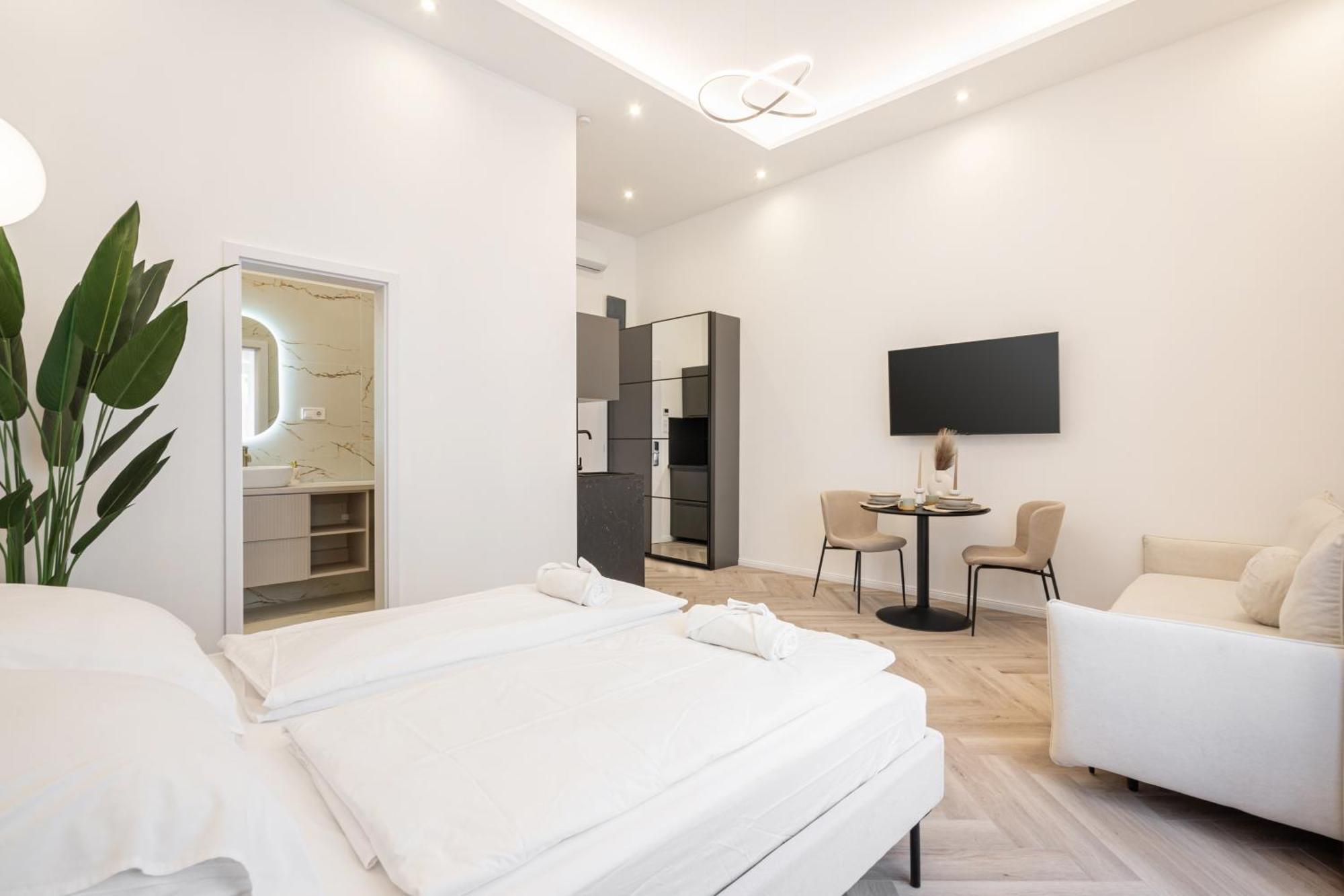 K51 - Kiraly Boutique Residence - Best Location By Bqa بودابست المظهر الخارجي الصورة
